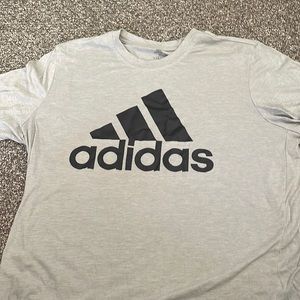 Grey Adidas shirt sleeve shirt